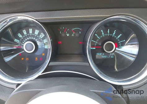 2013 Ford Mustang V6 из США, поврежденный, VIN 1ZVBP8AM2D5209380